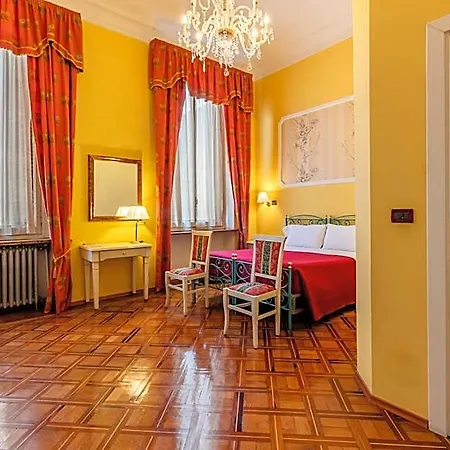 Principi D'acaja Hotel 3*